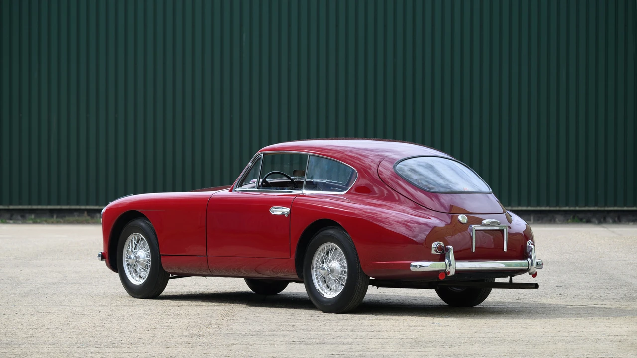 1954 Aston Martin DB1 & DB2 & DB2/4 & DB Mark III - Image 30 of 31