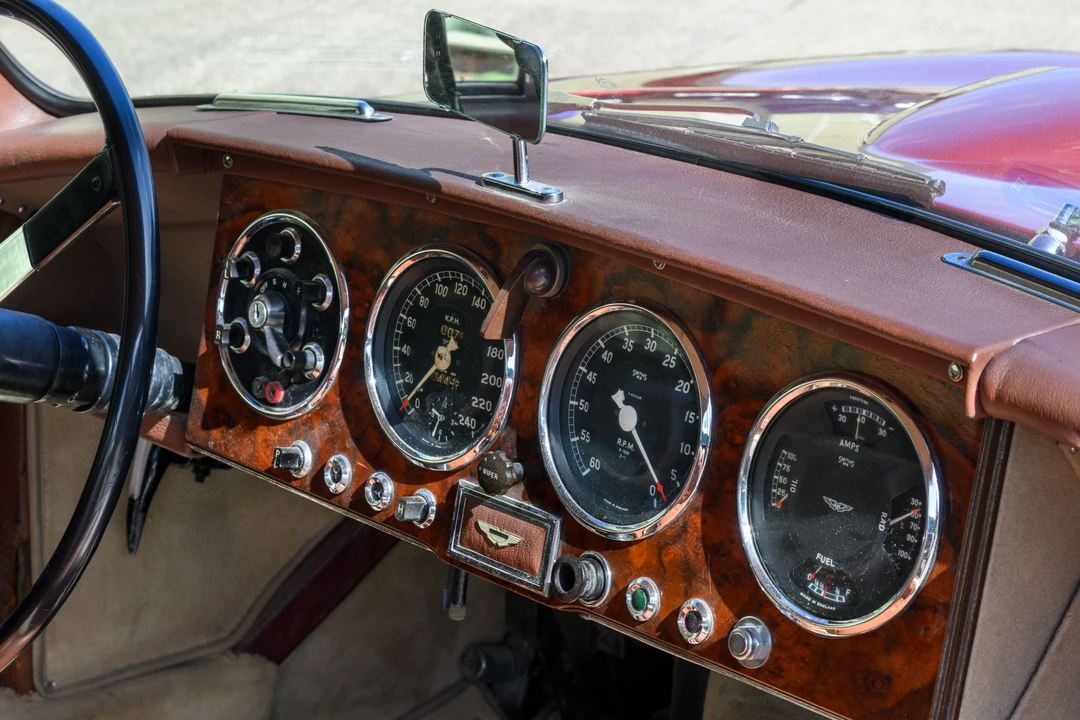 1954 Aston Martin DB1 & DB2 & DB2/4 & DB Mark III - Image 17 of 31