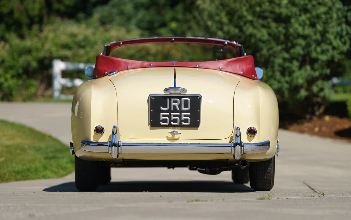 1954 Aston Martin DB1 & DB2 & DB2/4 & DB Mark III - Image 5 of 12