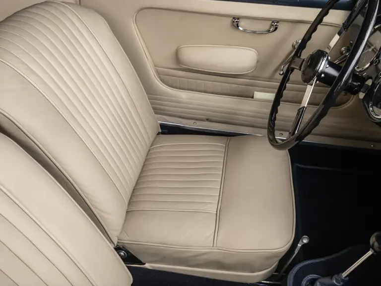 1954 Aston Martin DB1 & DB2 & DB2/4 & DB Mark III - Image 19 of 31