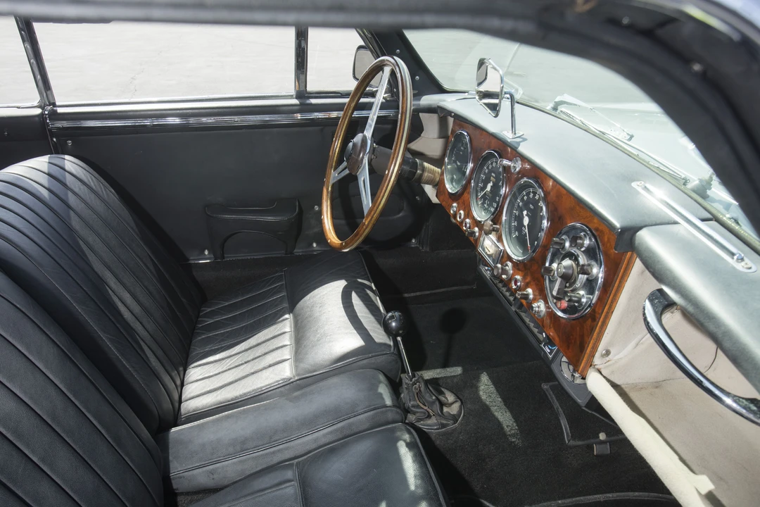 1954 Aston Martin DB1 & DB2 & DB2/4 & DB Mark III - Image 9 of 31