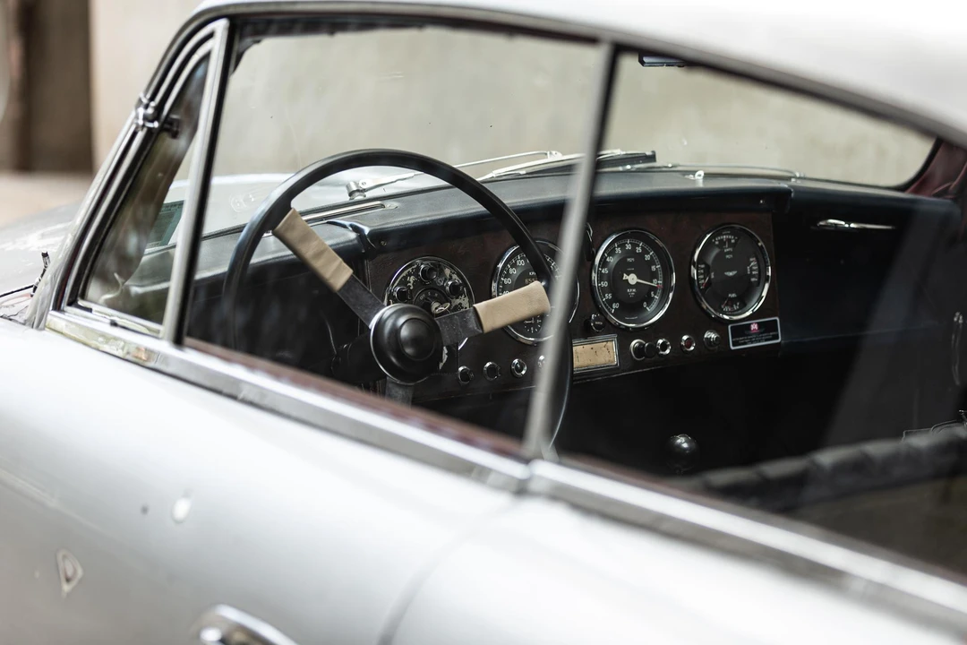 1954 Aston Martin DB1 & DB2 & DB2/4 & DB Mark III - Image 27 of 31