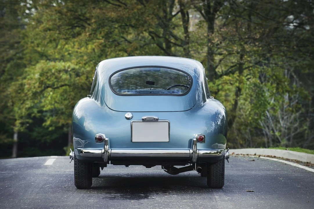 1954 Aston Martin DB1 & DB2 & DB2/4 & DB Mark III - Image 2 of 22