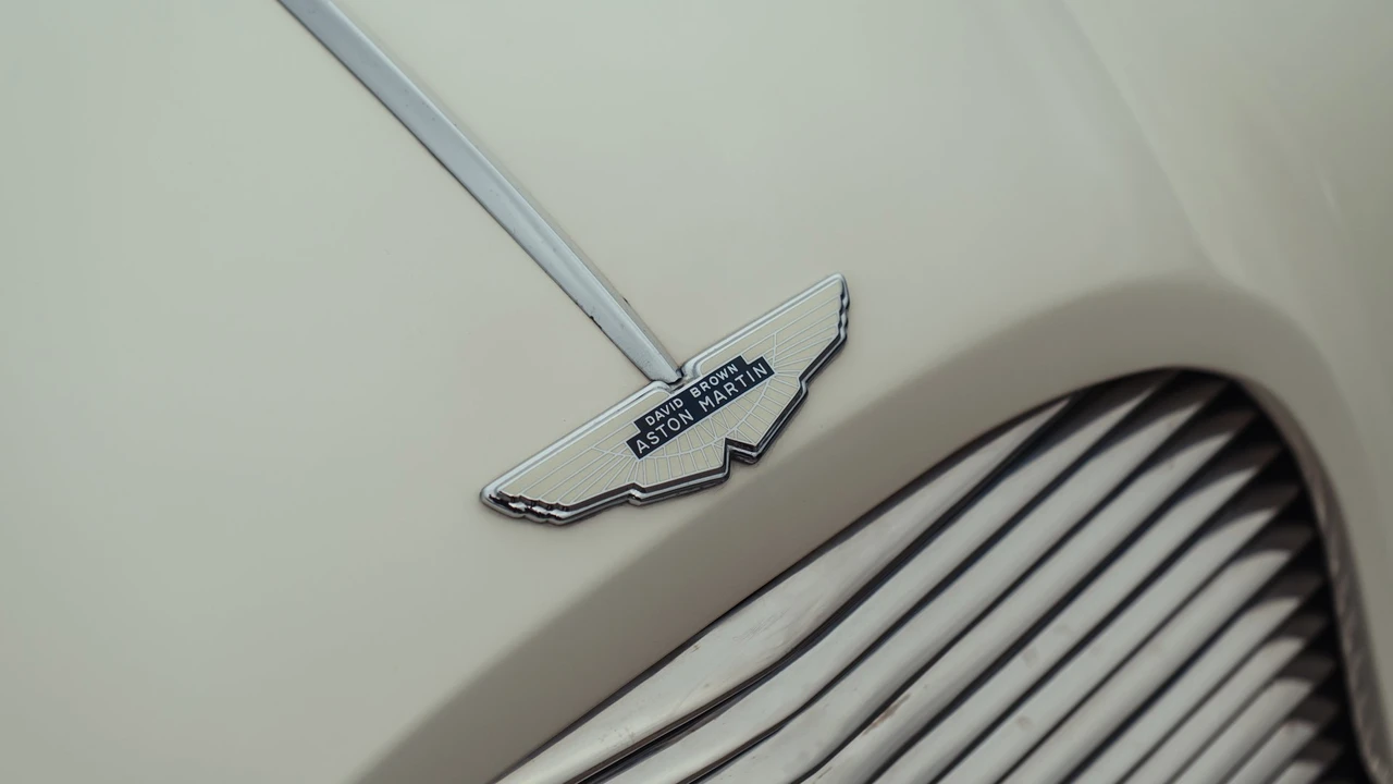 1954 Aston Martin DB1 & DB2 & DB2/4 & DB Mark III - Image 8 of 31