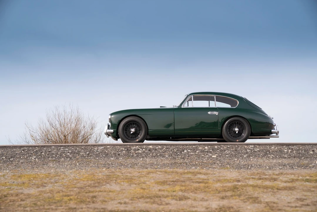 1954 Aston Martin DB1 & DB2 & DB2/4 & DB Mark III - Image 2 of 31