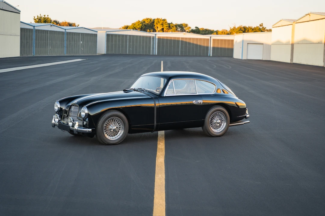 1954 Aston Martin DB1 & DB2 & DB2/4 & DB Mark III - Image 28 of 31
