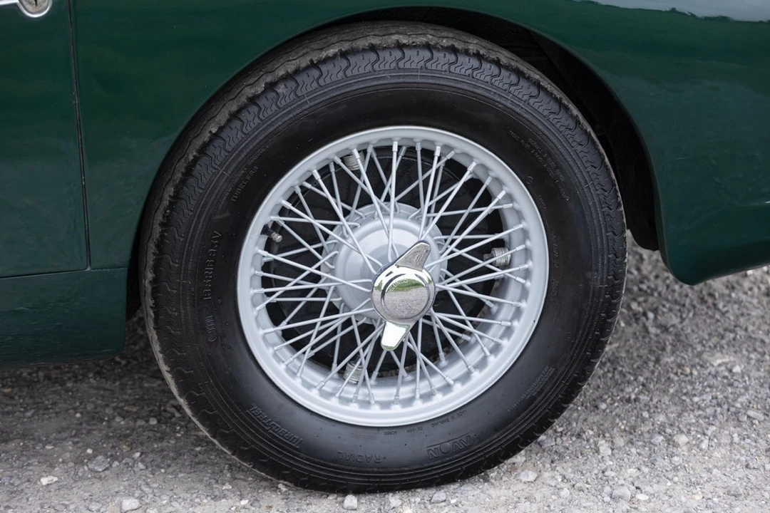 1954 Aston Martin DB1 & DB2 & DB2/4 & DB Mark III - Image 13 of 30