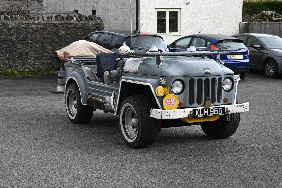 1954 Austin - Image 4 of 30