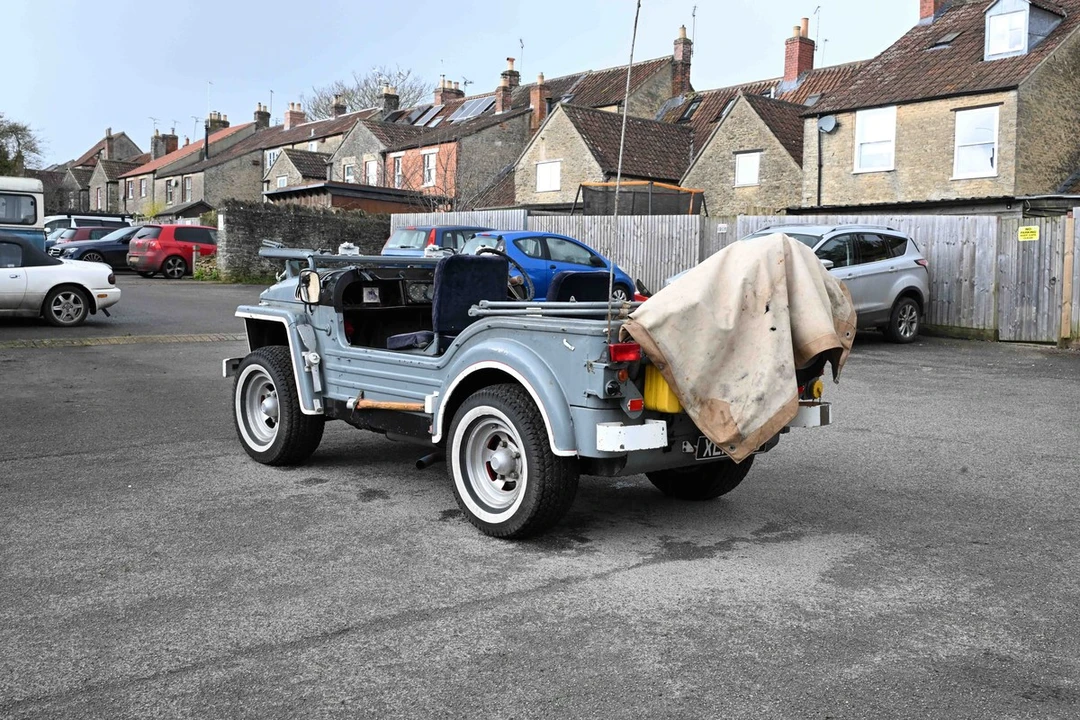 1954 Austin - Image 12 of 30