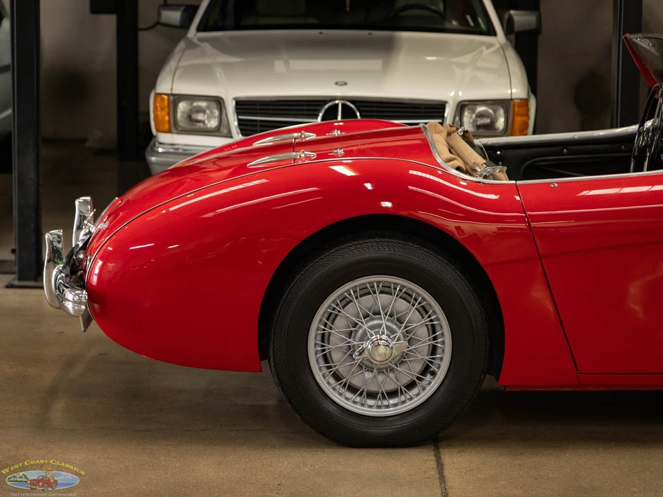 1954 Austin-Healey 100 - Image 2 of 31