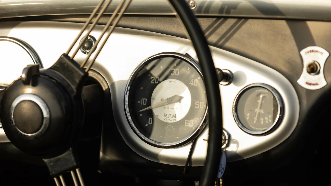 1954 Austin-Healey 100 - Image 18 of 22