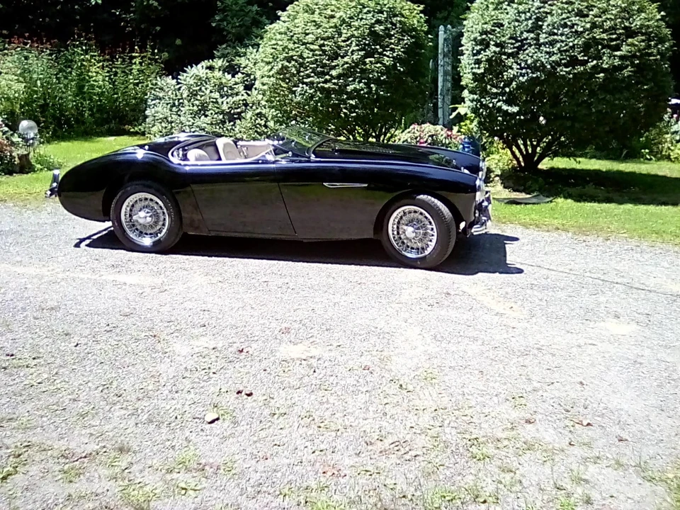 1954 Austin-Healey 100 - Image 4 of 31
