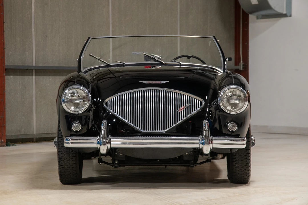 1954 Austin-Healey 100 - Image 2 of 31