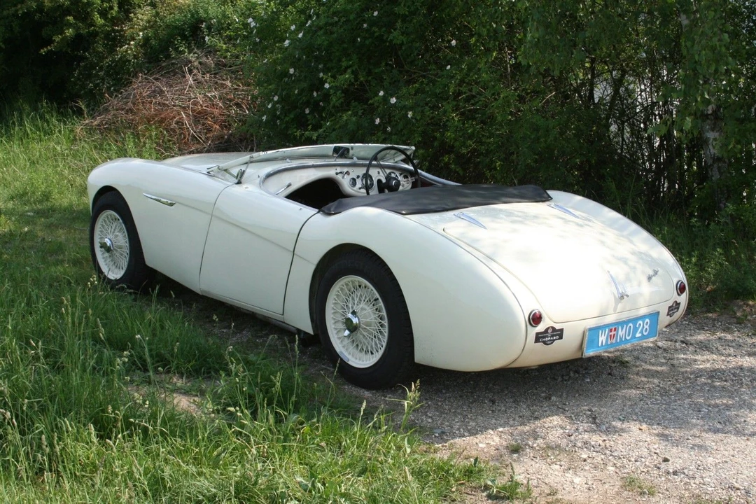 1954 Austin-Healey 100 - Image 3 of 23