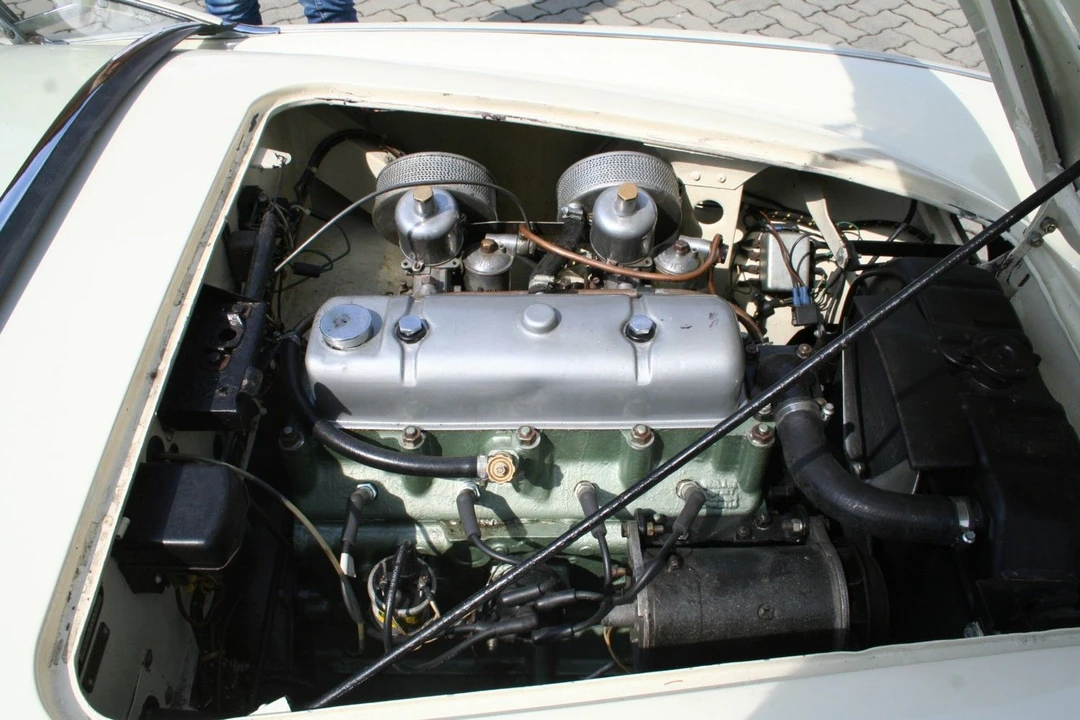 1954 Austin-Healey 100 - Image 4 of 23