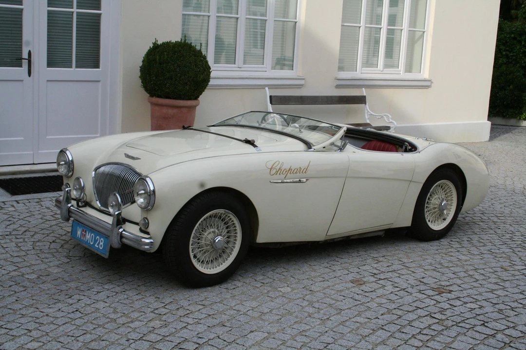 1954 Austin-Healey 100 - Image 2 of 23