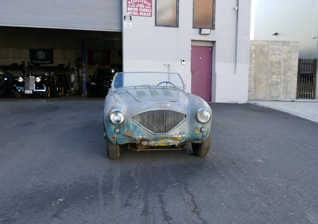 1954 Austin-Healey 100 - Image 9 of 31