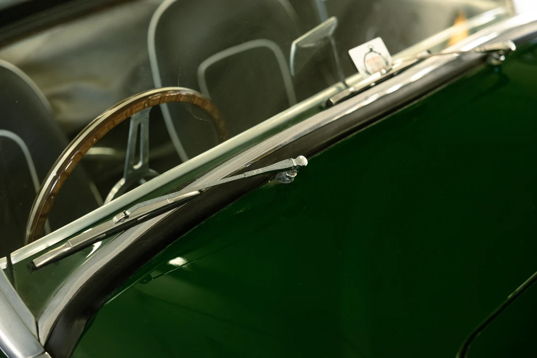 1954 Austin-Healey 100 - Image 24 of 31