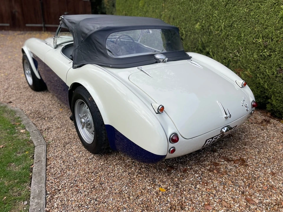 1954 Austin-Healey 100 - Image 19 of 30