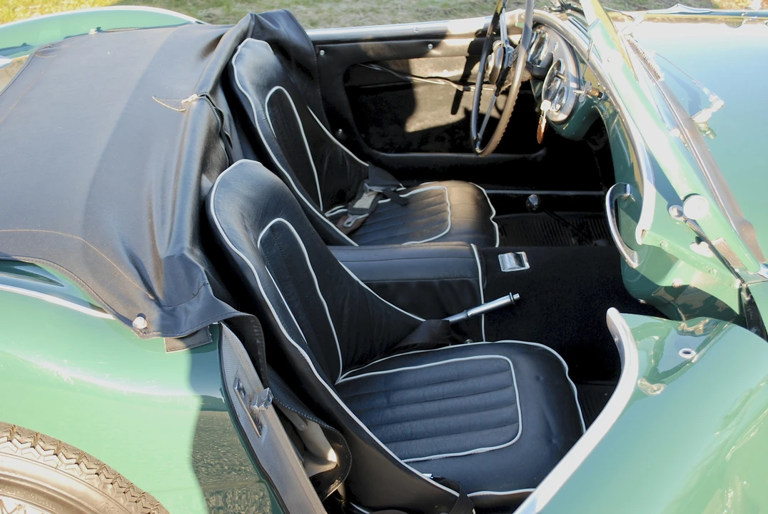1954 Austin-Healey 100 - Image 14 of 31