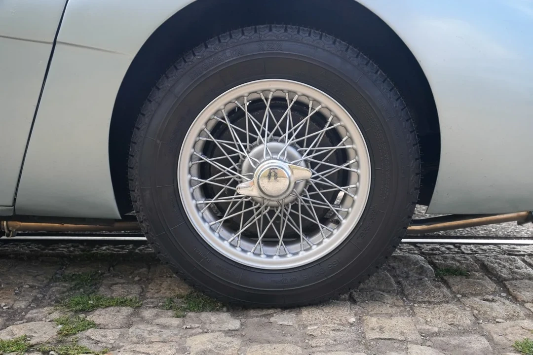 1954 Austin-Healey 100 - Image 15 of 31