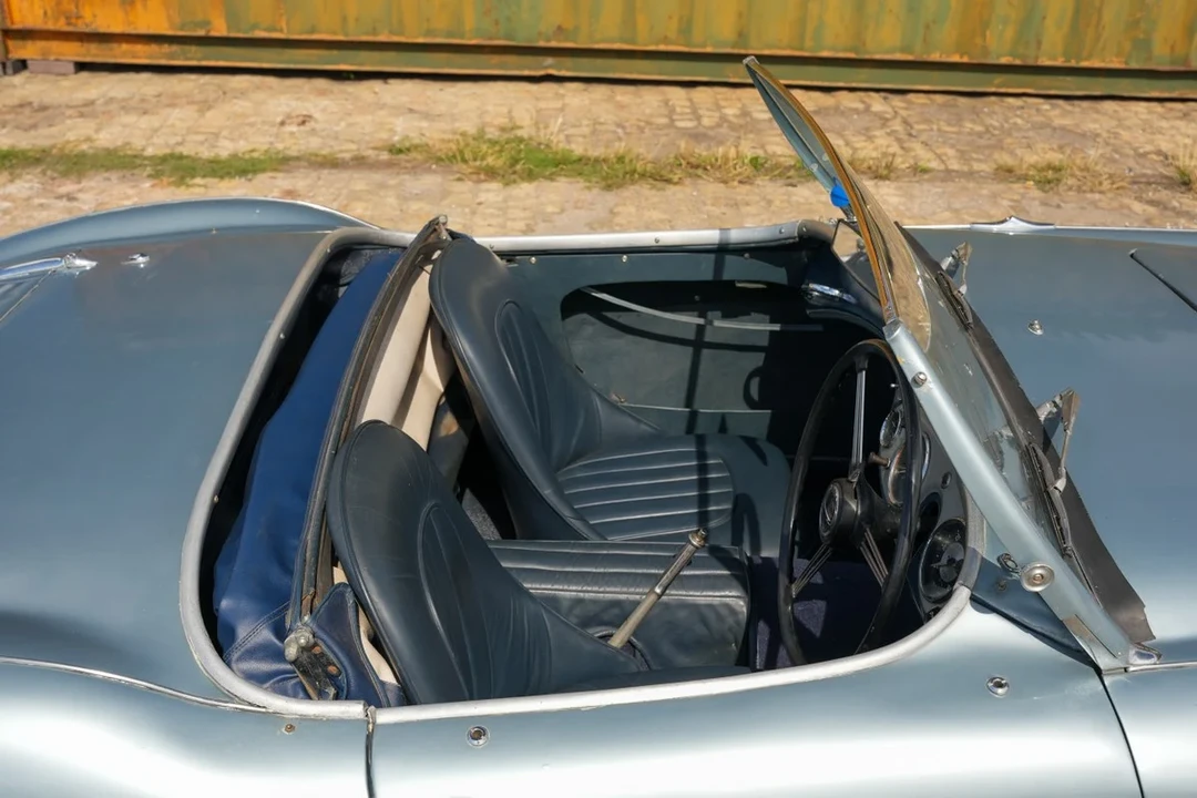 1954 Austin-Healey 100 - Image 30 of 31