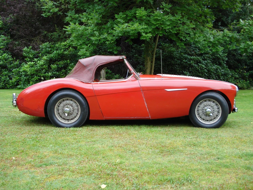 1954 Austin-Healey 100 - Image 3 of 13