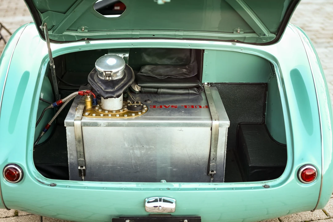 1954 Austin-Healey 100 - Image 12 of 31