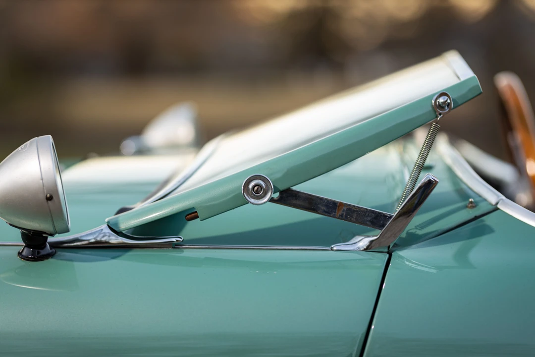 1954 Austin-Healey 100 - Image 17 of 31
