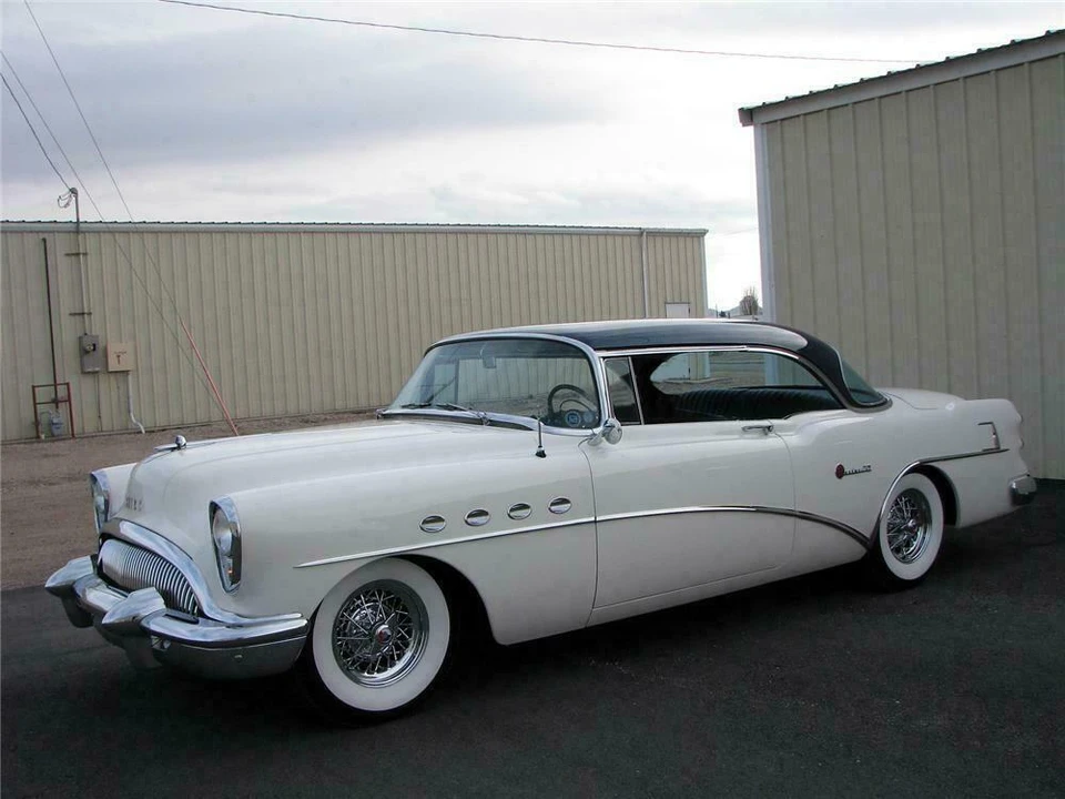 1954 Buick Roadmaster - Image 2 of 4