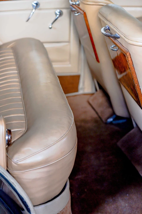 1954 Bentley R Type - Image 2 of 10