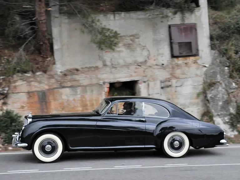 1954 Bentley R-Type Continental - Image 15 of 24