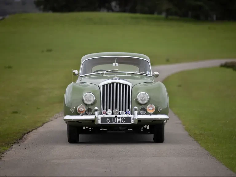 1954 Bentley R-Type Continental - Image 8 of 31