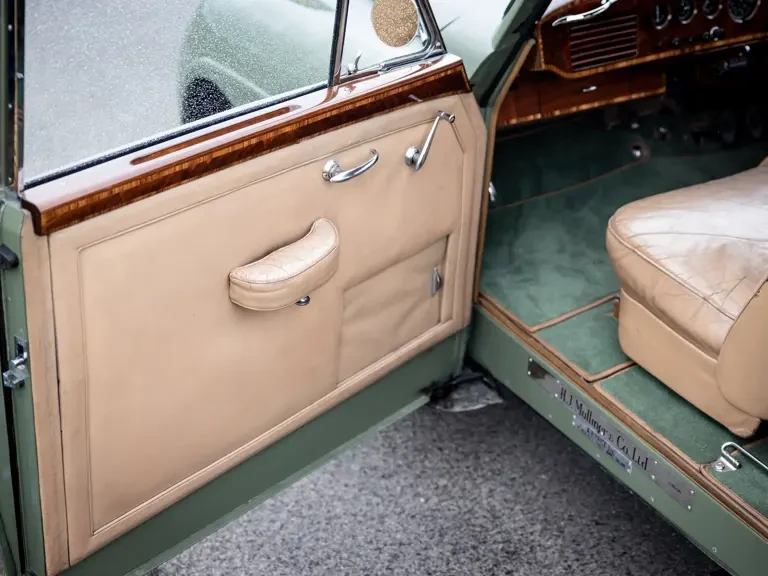 1954 Bentley R-Type Continental - Image 24 of 31