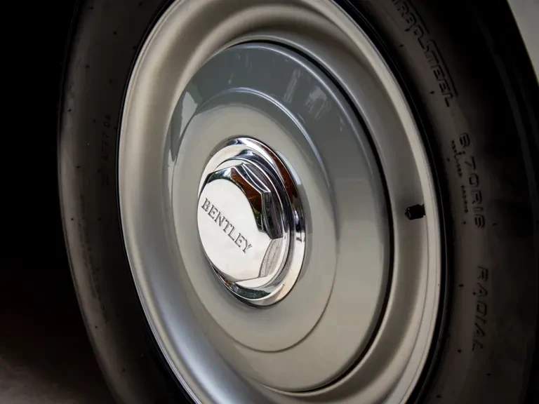 1954 Bentley R-Type Continental - Image 18 of 31