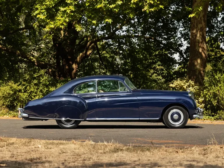 1954 Bentley R-Type Continental - Image 6 of 31