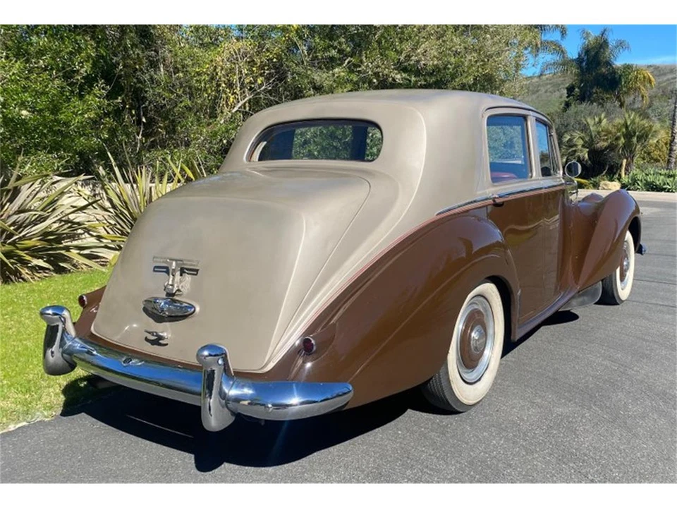 1954 Bentley R-Type Continental - Image 10 of 31