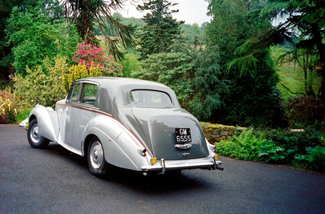 1954 Bentley R Type - Image 2 of 2