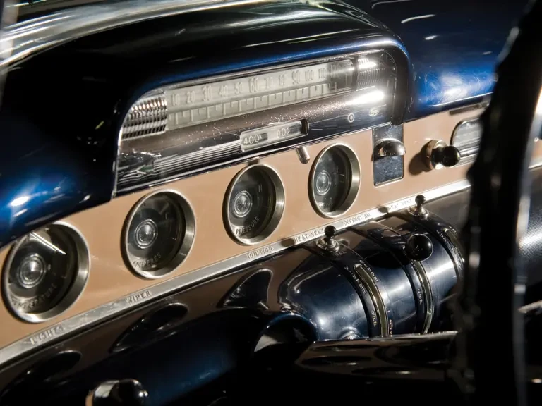 1954 Buick Roadmaster - Image 10 of 21