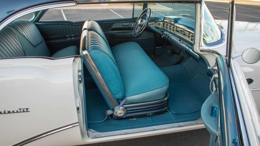 1954 Buick Roadmaster - Image 5 of 20