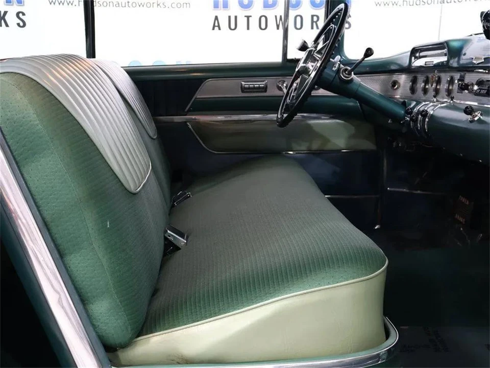1954 Buick Roadmaster - Image 25 of 31