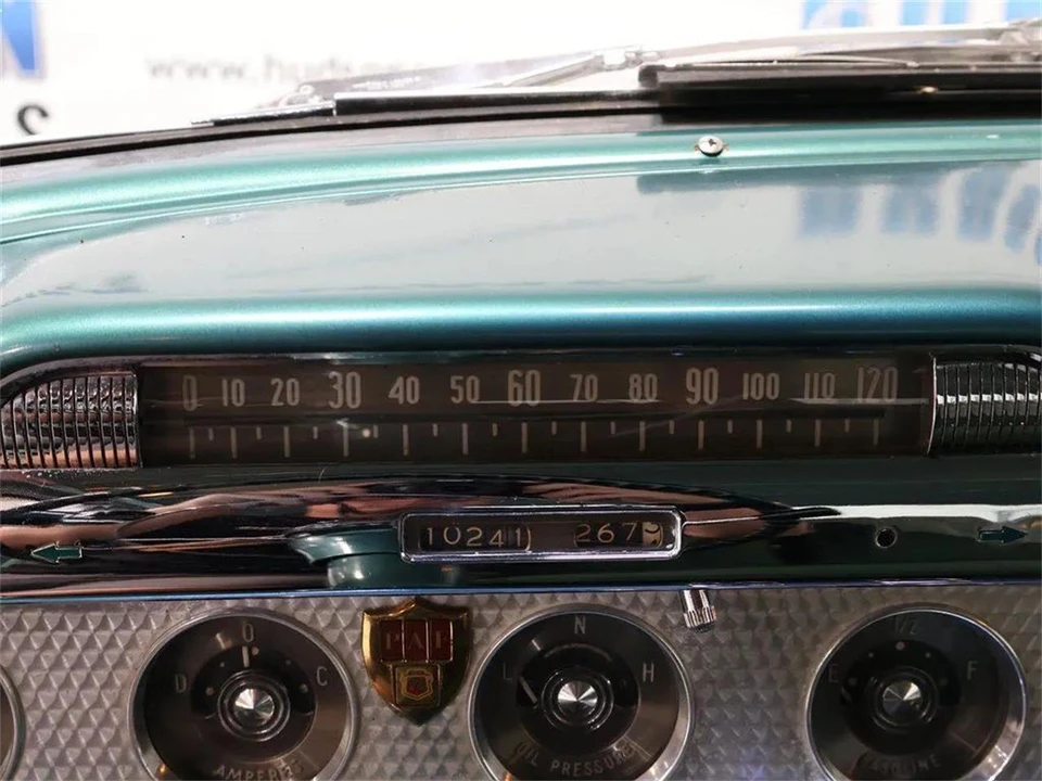 1954 Buick Roadmaster - Image 20 of 31
