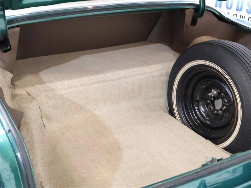 1954 Buick Roadmaster - Image 28 of 31