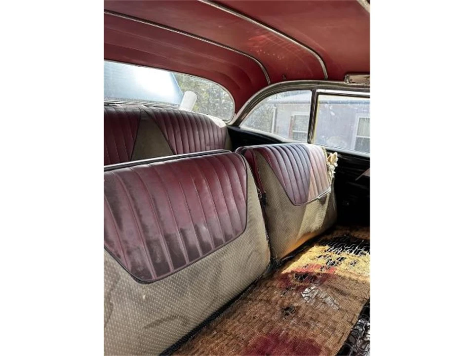 1954 Buick Roadmaster - Image 2 of 11