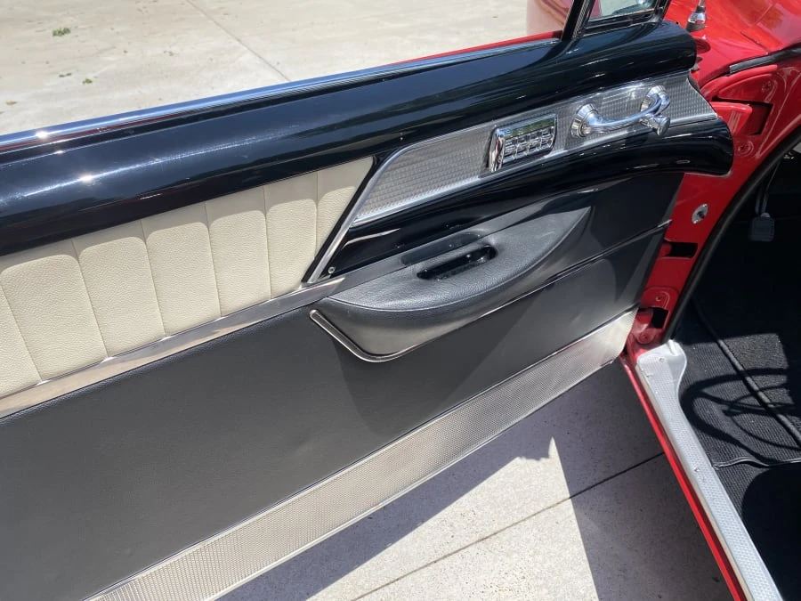 1954 Buick Roadmaster - Image 15 of 26