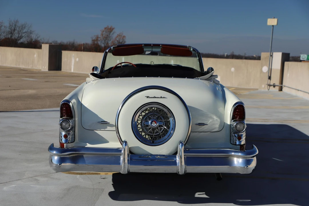 1954 Buick Roadmaster - Image 12 of 31