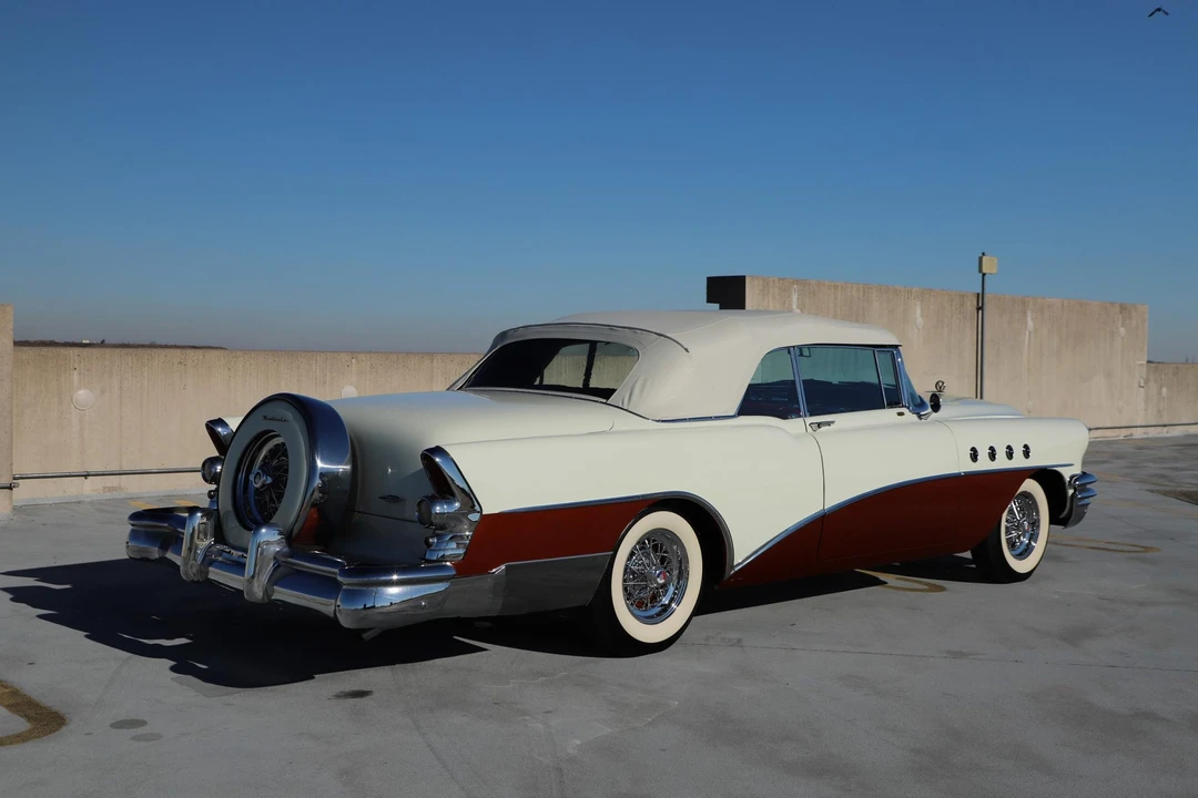 1954 Buick Roadmaster - Image 26 of 31