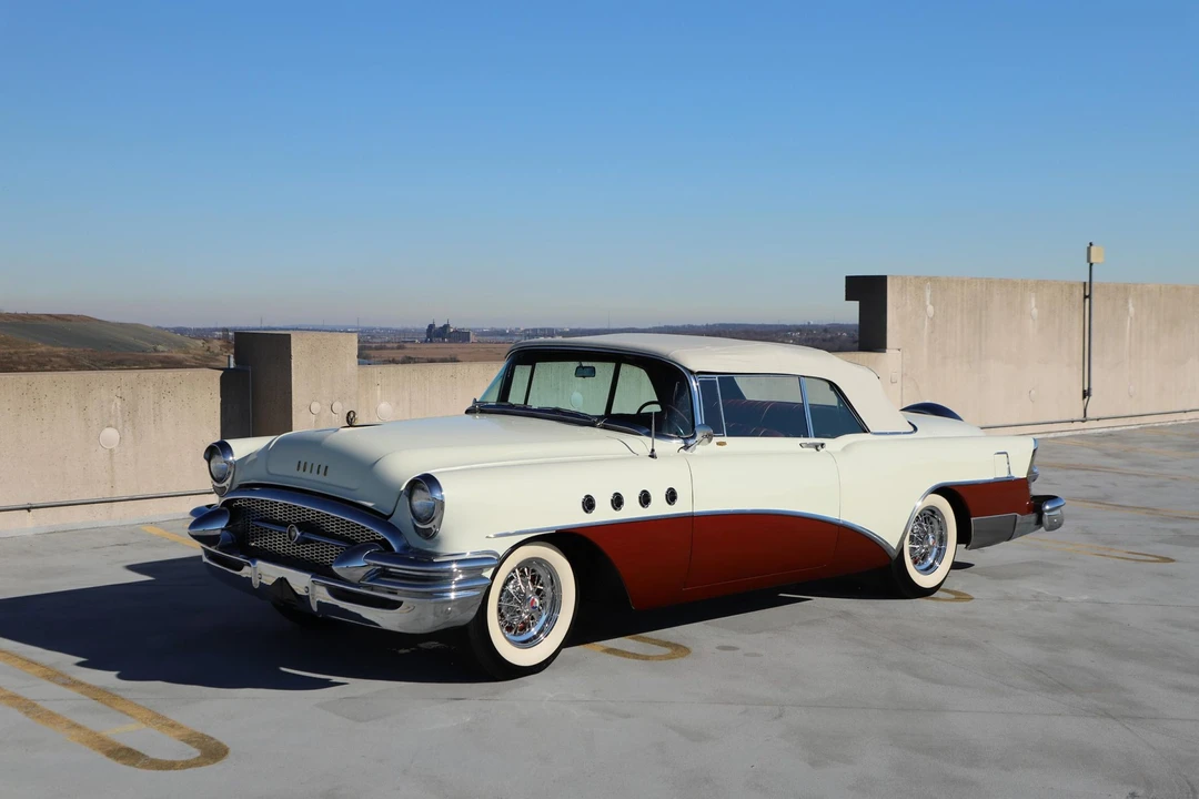 1954 Buick Roadmaster - Image 14 of 31