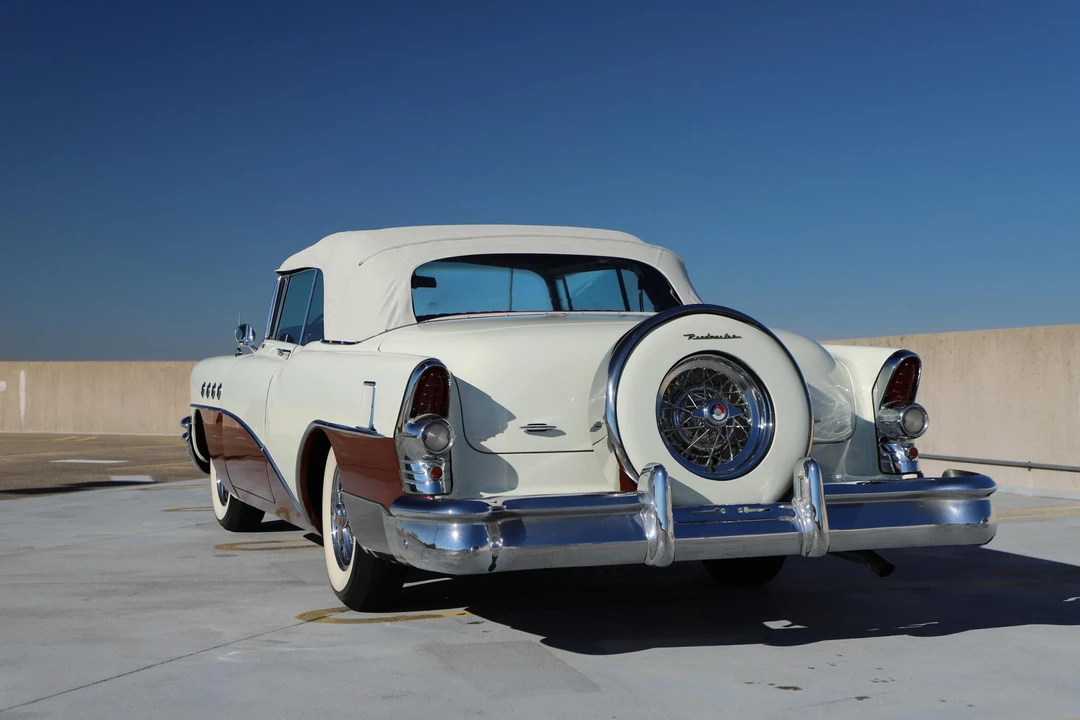 1954 Buick Roadmaster - Image 21 of 31