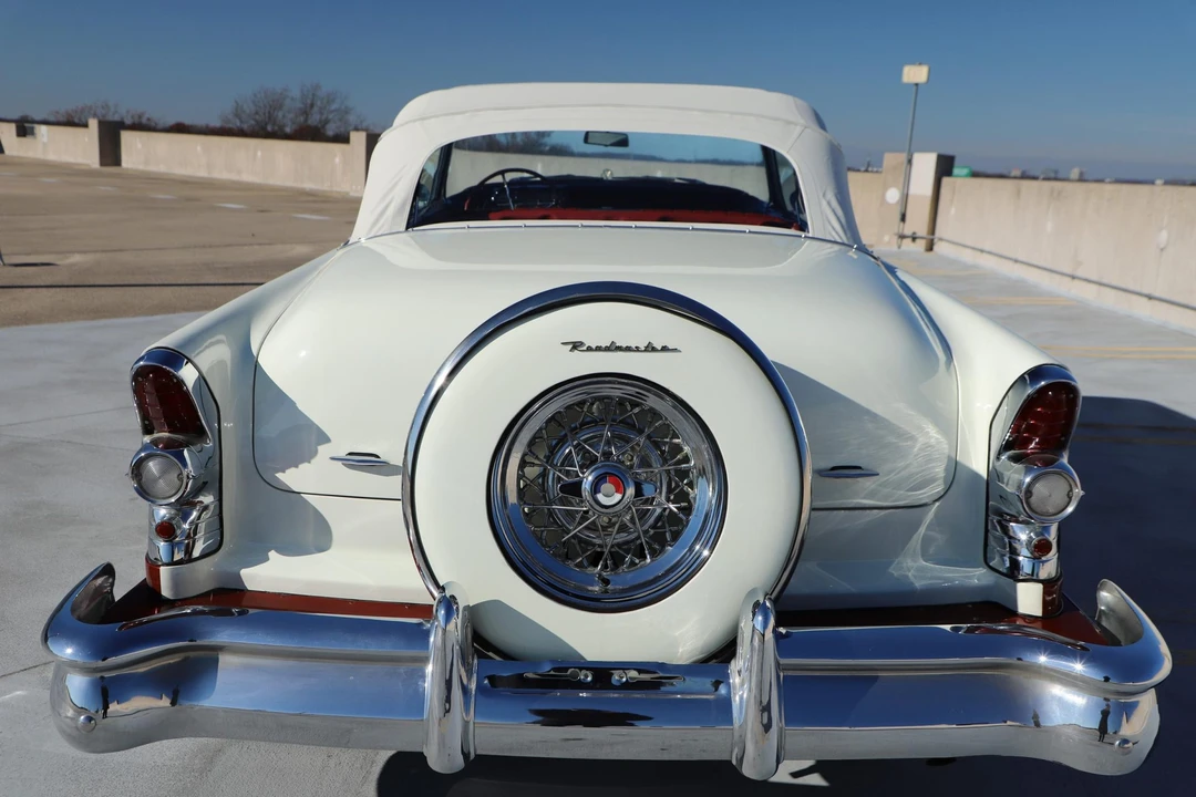 1954 Buick Roadmaster - Image 24 of 31